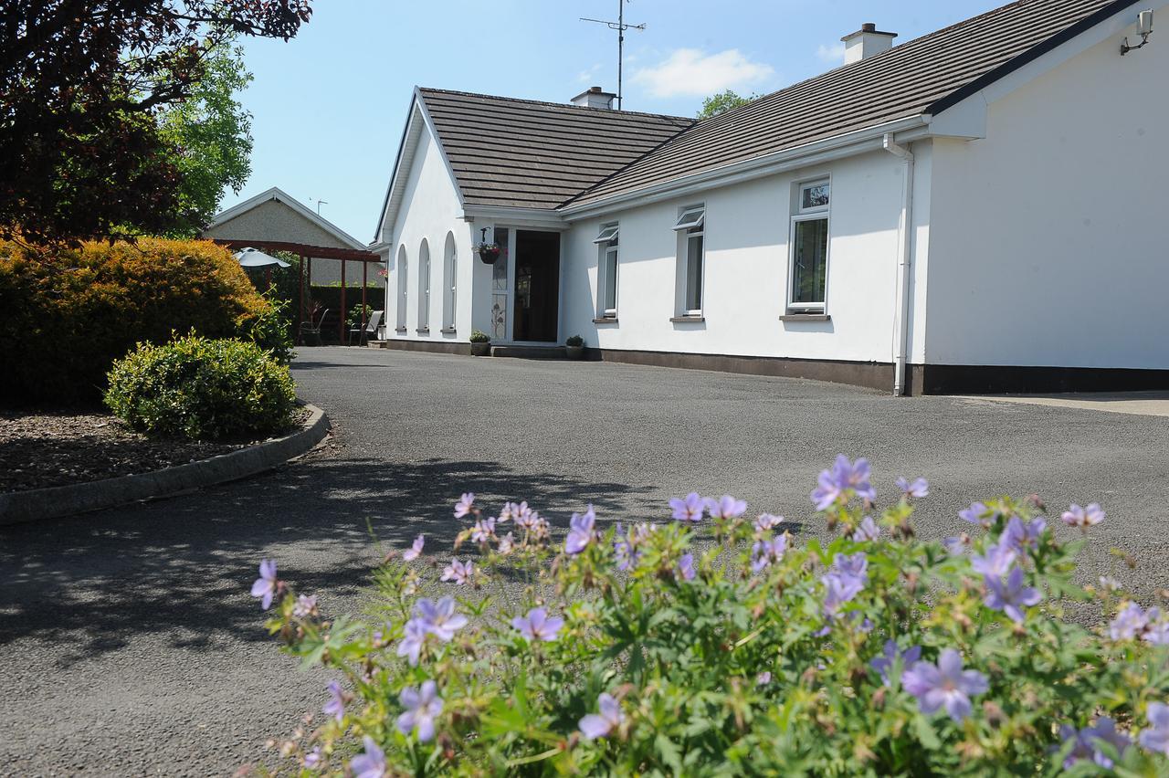 Avondale Farmhouse B&B Pettigoe Exterior photo